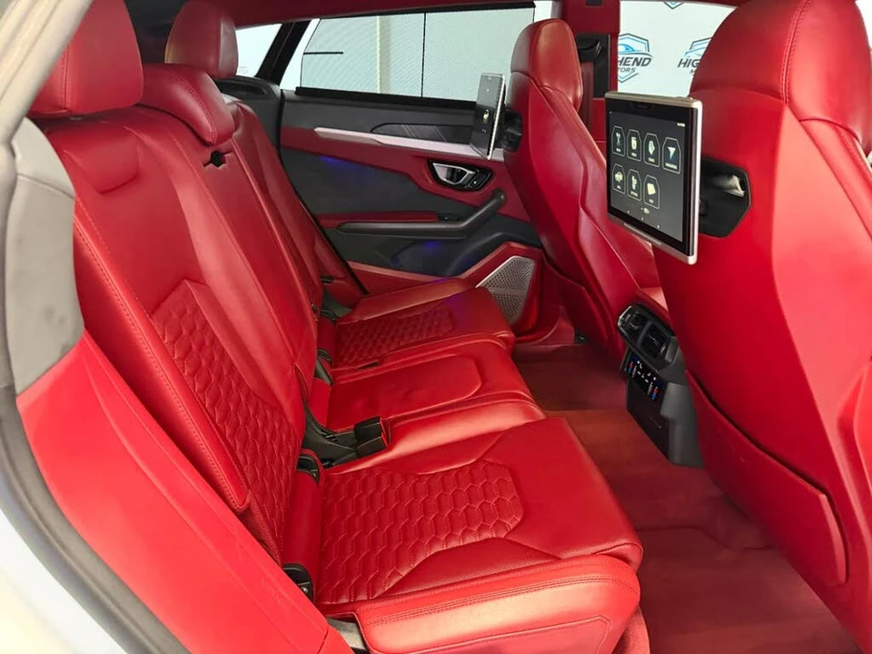 2020 Lamborghini Urus - Image 26 of 31