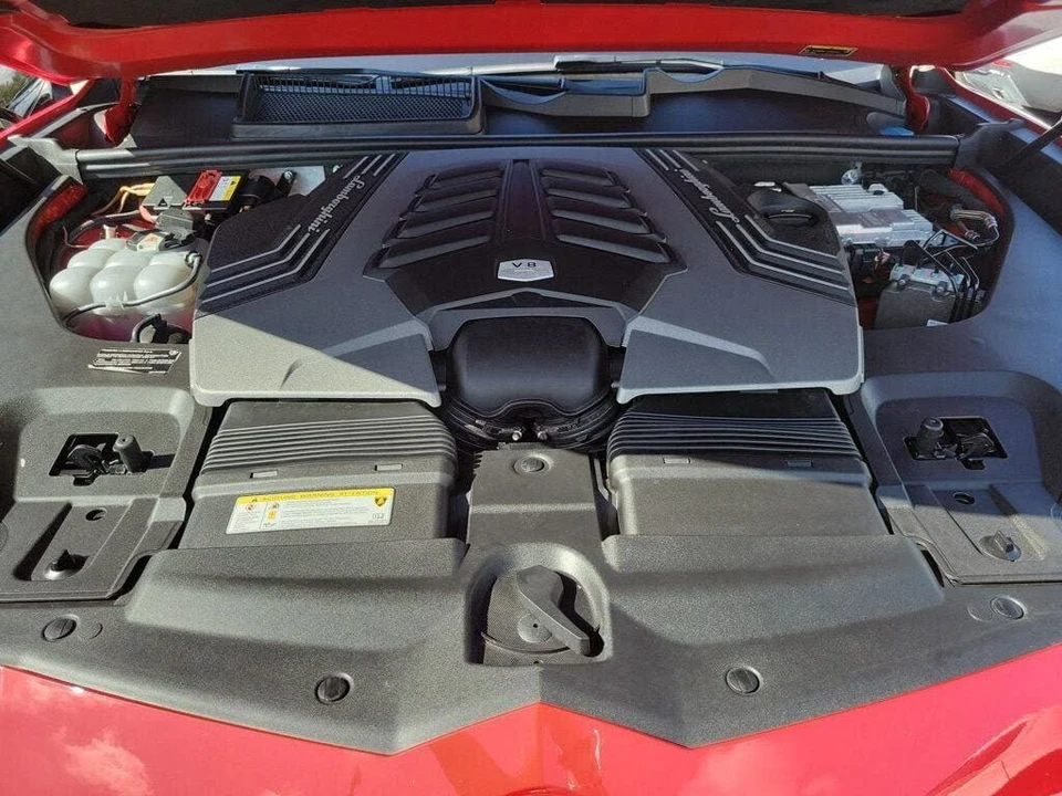 2020 Lamborghini Urus - Image 28 of 28