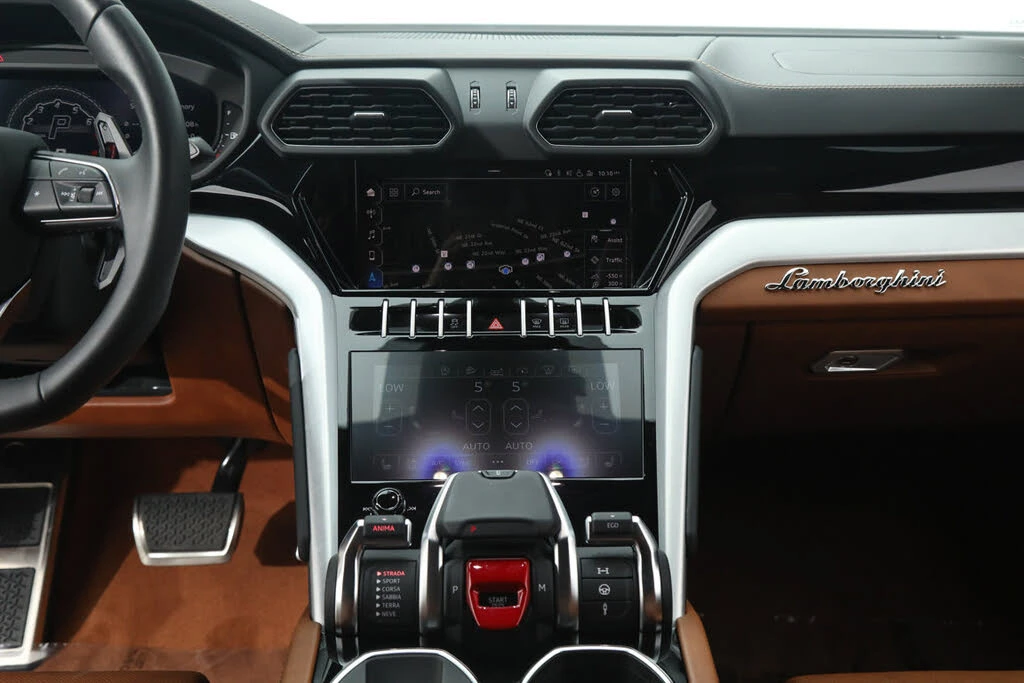 2020 Lamborghini Urus - Image 25 of 31