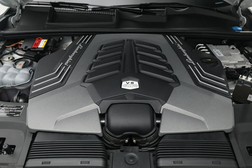 2020 Lamborghini Urus - Image 27 of 31