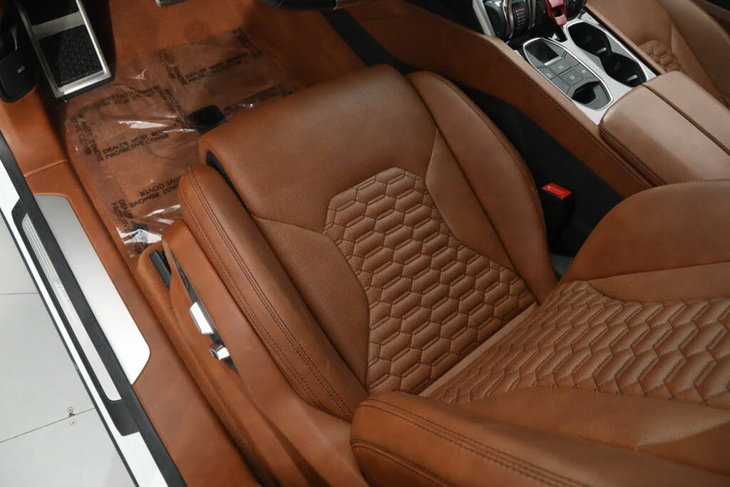 2020 Lamborghini Urus - Image 19 of 31
