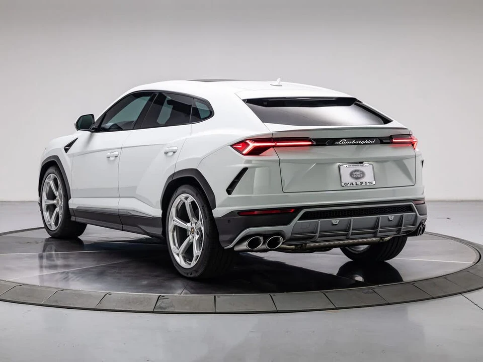 2020 Lamborghini Urus - Image 3 of 6