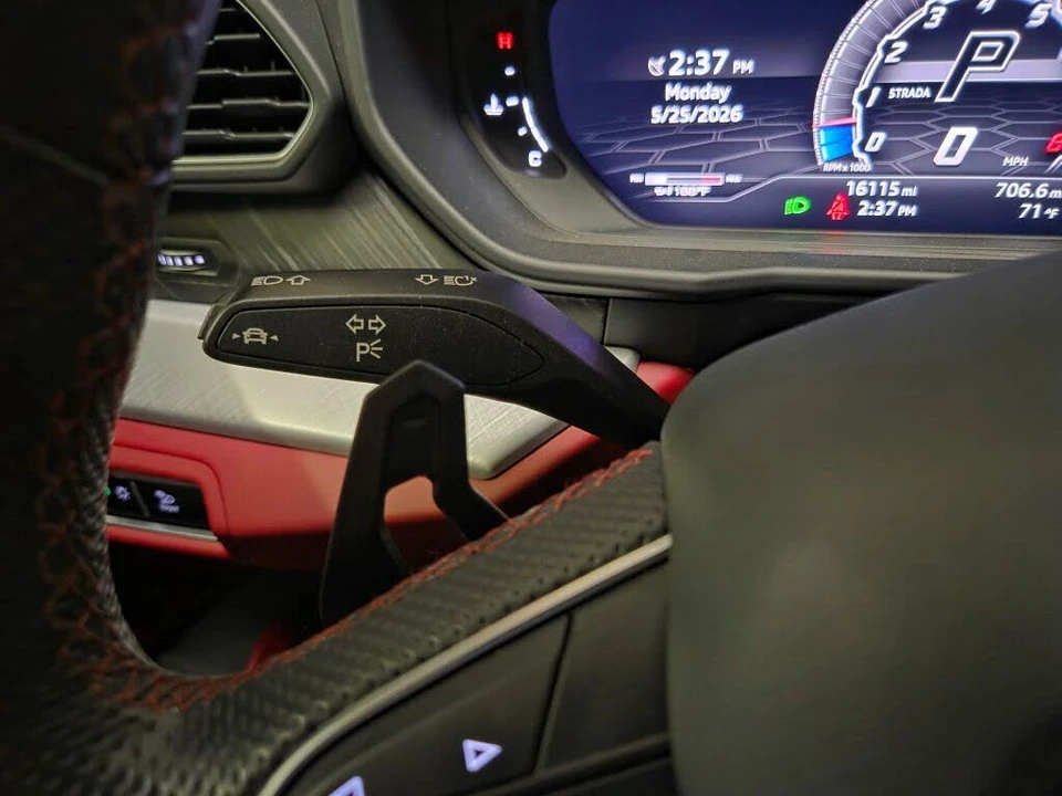 2020 Lamborghini Urus - Image 24 of 31