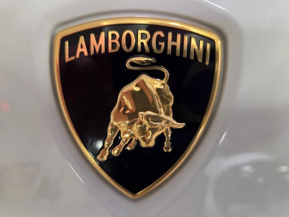2020 Lamborghini Urus - Image 13 of 31