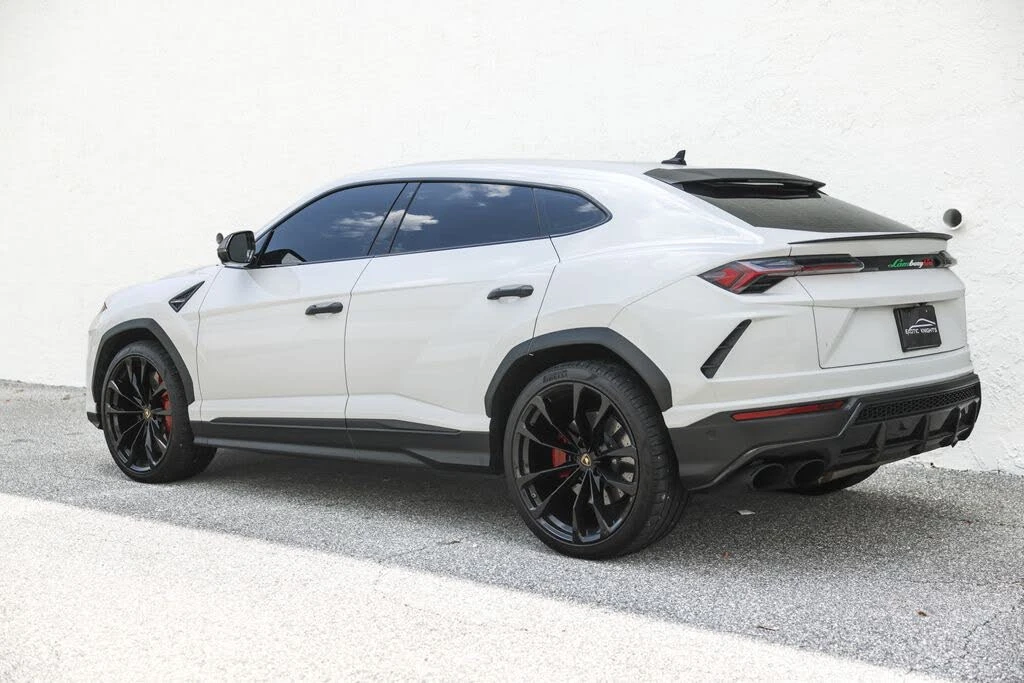 2020 Lamborghini Urus - Image 18 of 31
