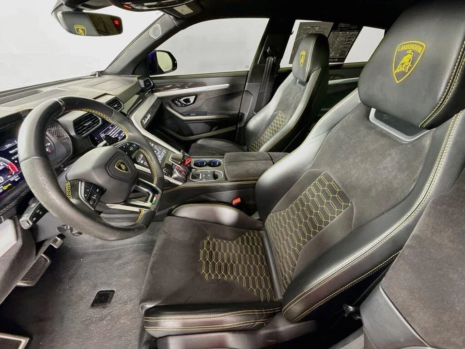 2020 Lamborghini Urus - Image 9 of 31