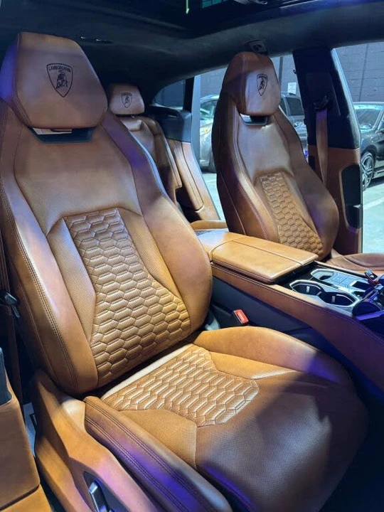 2020 Lamborghini Urus - Image 24 of 31