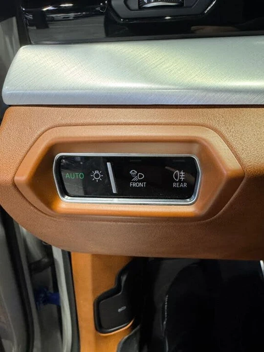 2020 Lamborghini Urus - Image 18 of 31