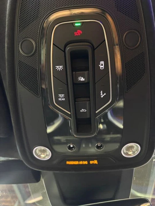 2020 Lamborghini Urus - Image 16 of 31
