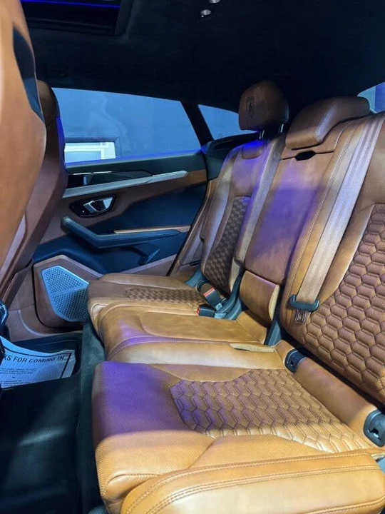 2020 Lamborghini Urus - Image 19 of 31