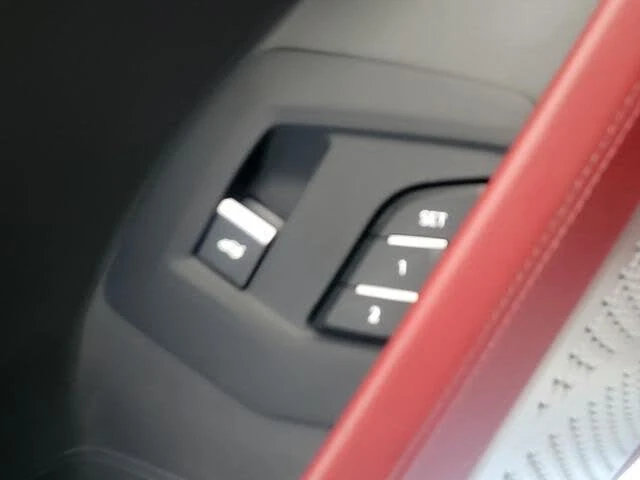 2020 Lamborghini Urus - Image 28 of 30