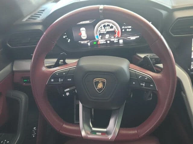 2020 Lamborghini Urus - Image 13 of 30