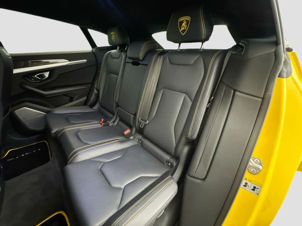 2020 Lamborghini Urus - Image 26 of 31