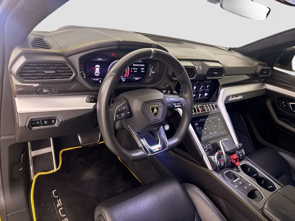 2020 Lamborghini Urus - Image 9 of 31