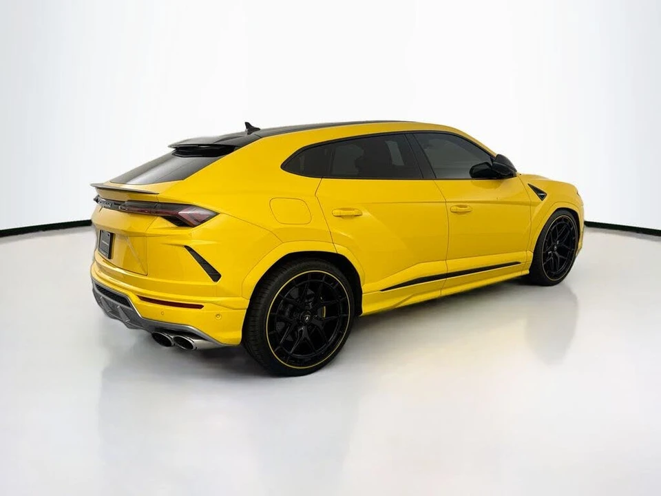 2020 Lamborghini Urus - Image 5 of 31