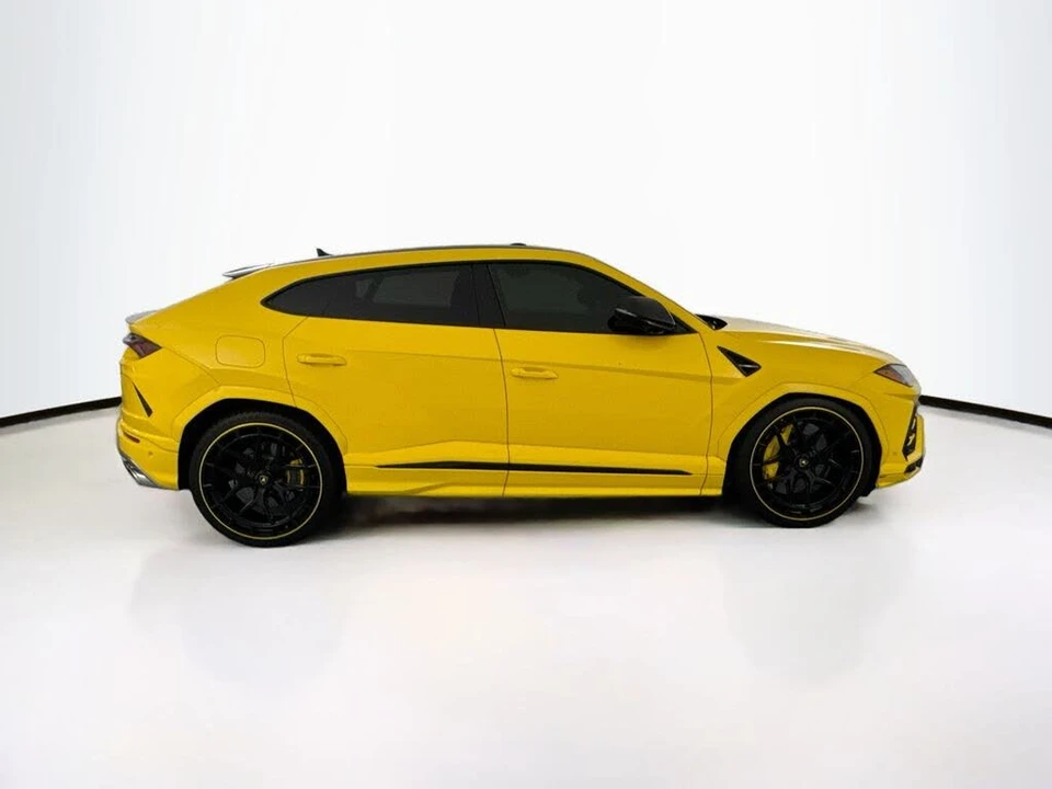 2020 Lamborghini Urus - Image 4 of 31