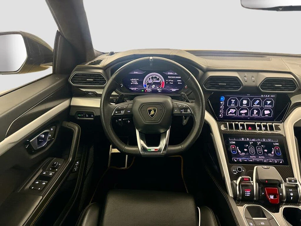 2020 Lamborghini Urus - Image 24 of 31