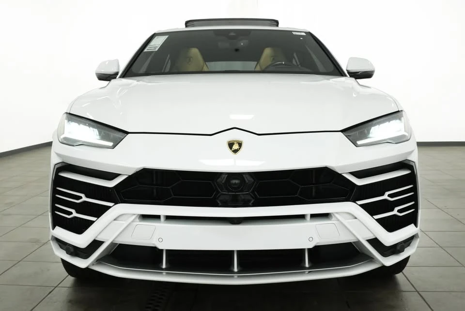 2020 Lamborghini Urus - Image 8 of 18