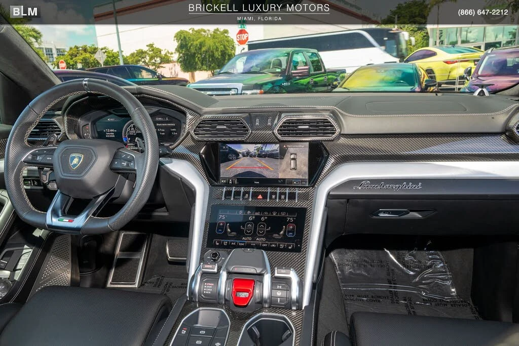2020 Lamborghini Urus - Image 8 of 31