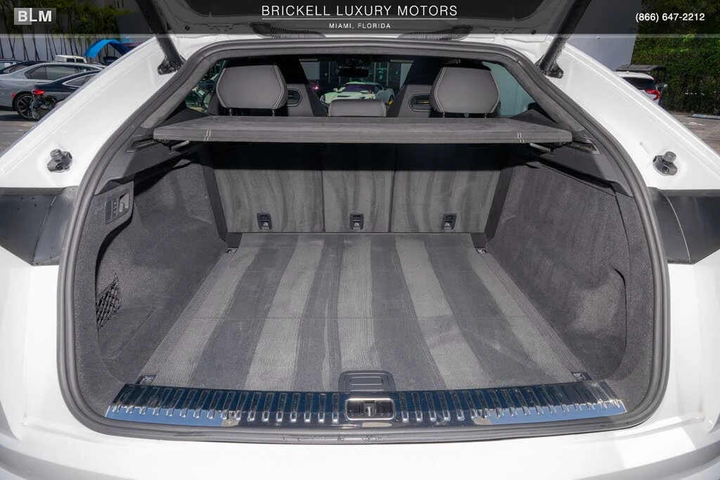 2020 Lamborghini Urus - Image 12 of 31