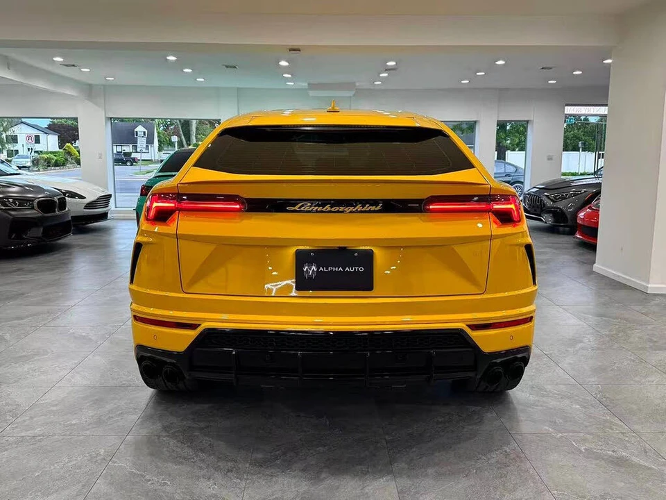 2020 Lamborghini Urus - Image 21 of 28