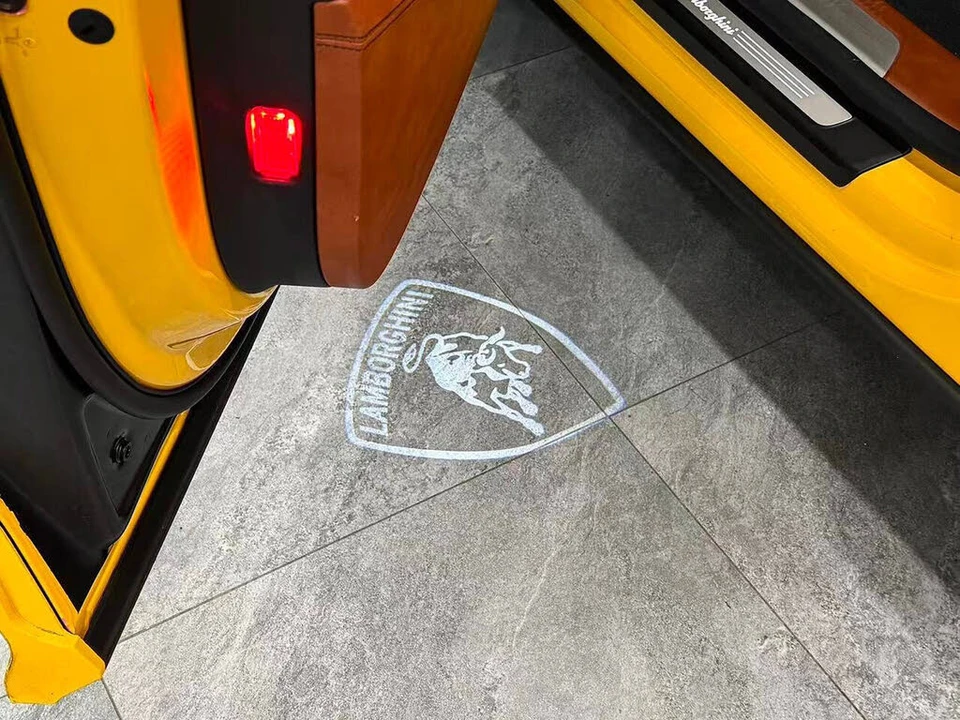 2020 Lamborghini Urus - Image 18 of 28