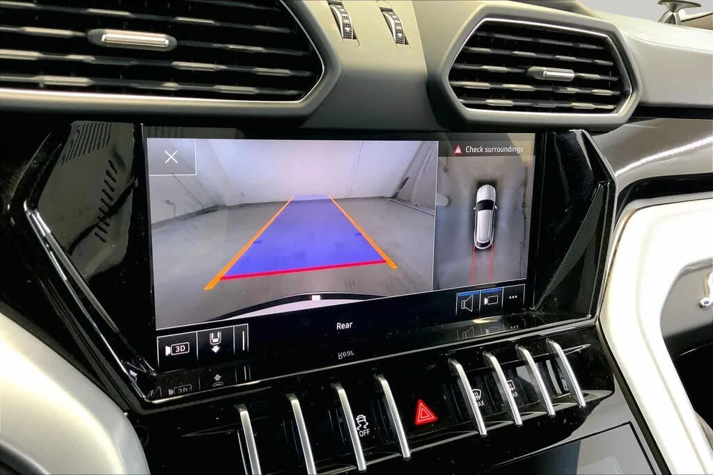 2020 Lamborghini Urus - Image 26 of 31