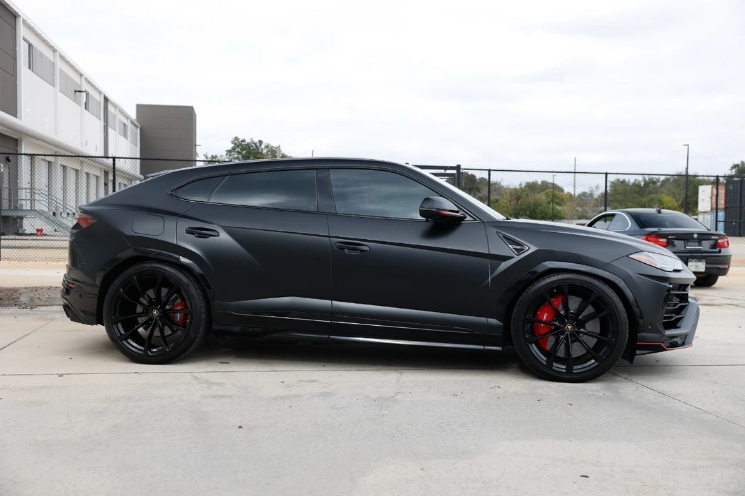 2020 Lamborghini Urus - Image 13 of 21