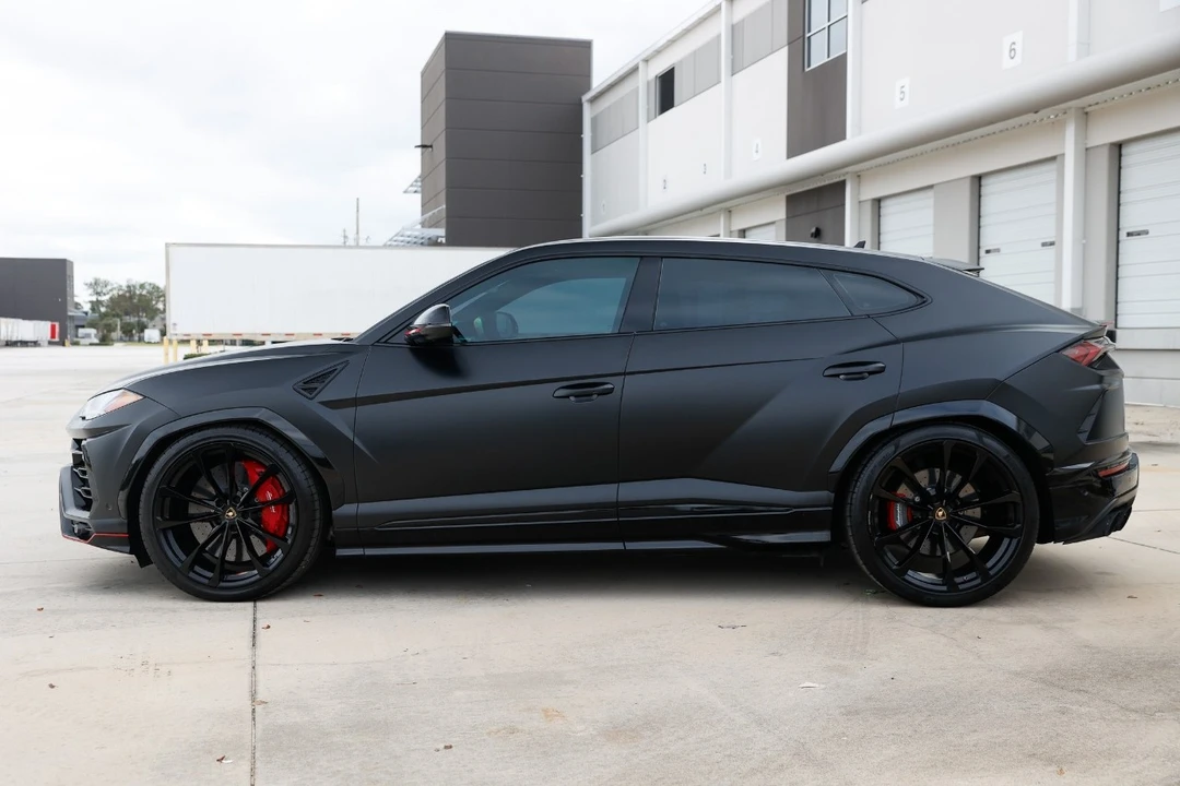 2020 Lamborghini Urus - Image 5 of 12