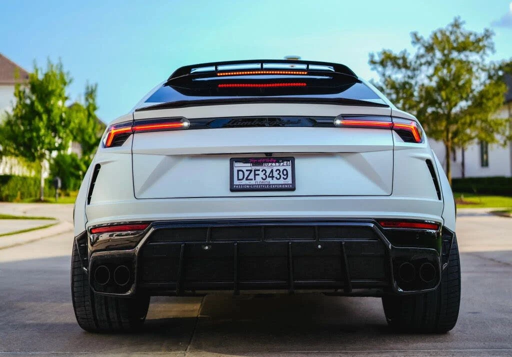 2020 Lamborghini Urus - Image 3 of 10