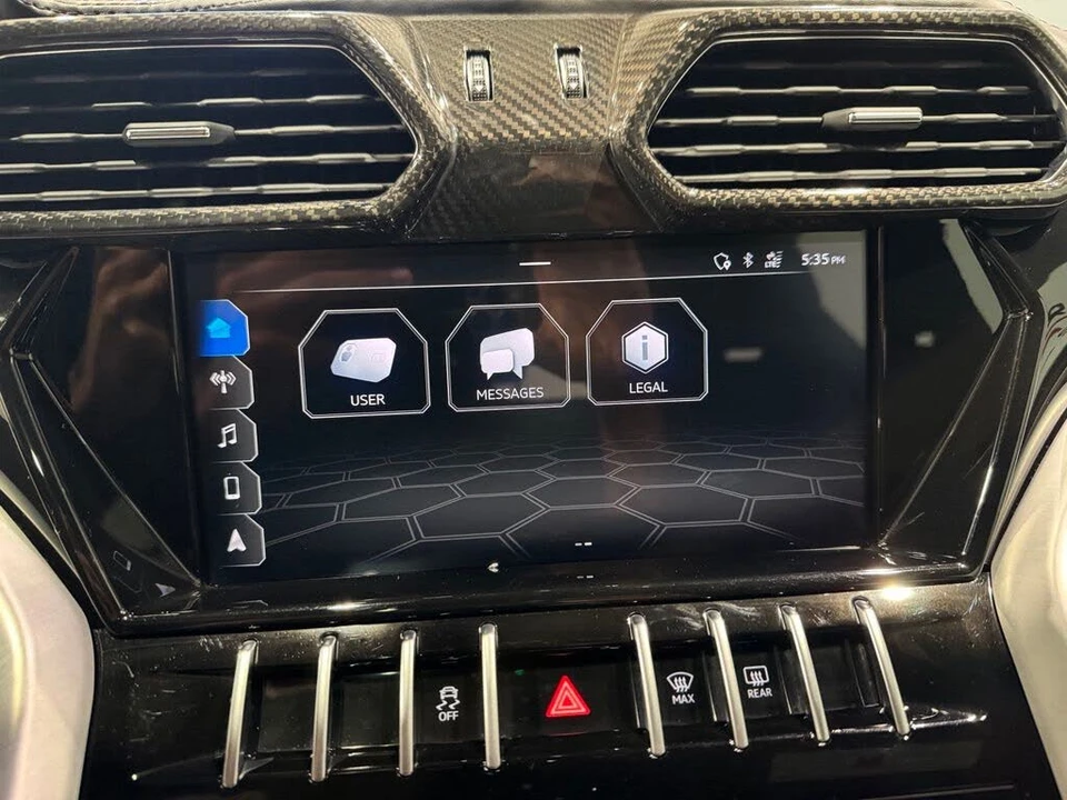 2020 Lamborghini Urus - Image 22 of 30