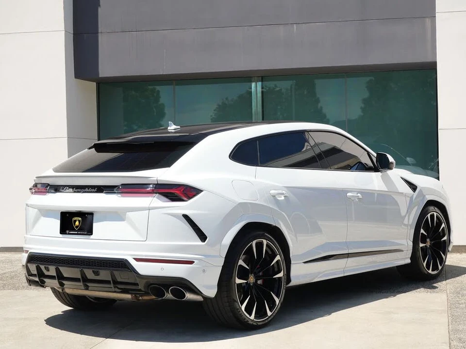 2020 Lamborghini Urus - Image 3 of 26