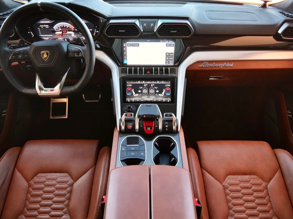 2020 Lamborghini Urus - Image 7 of 26