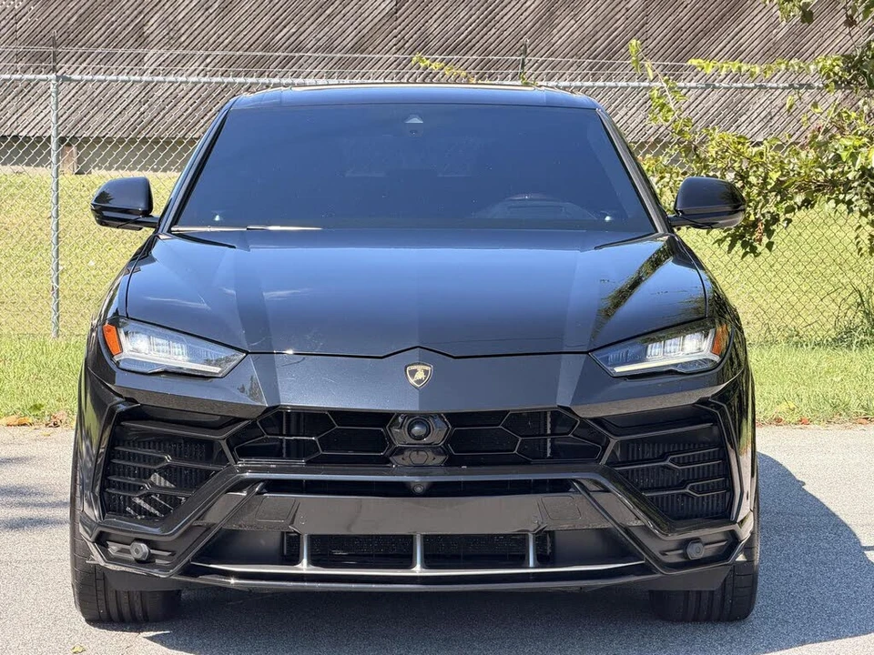 2020 Lamborghini Urus - Image 3 of 31
