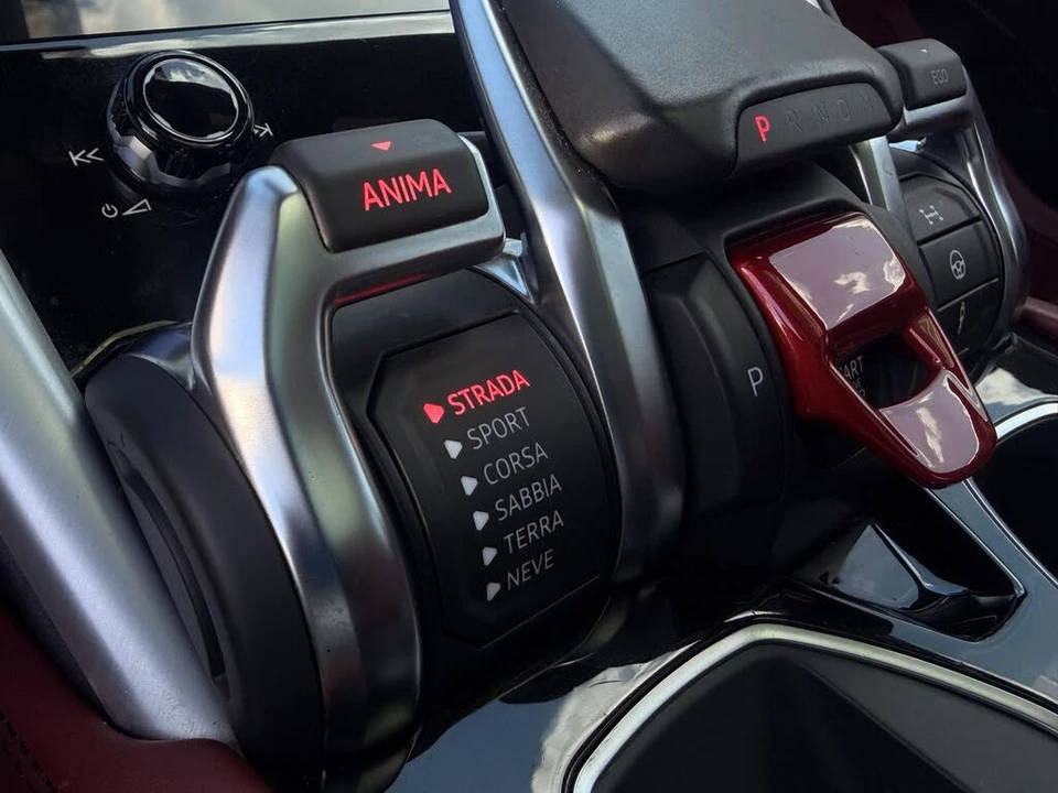 2020 Lamborghini Urus - Image 19 of 31