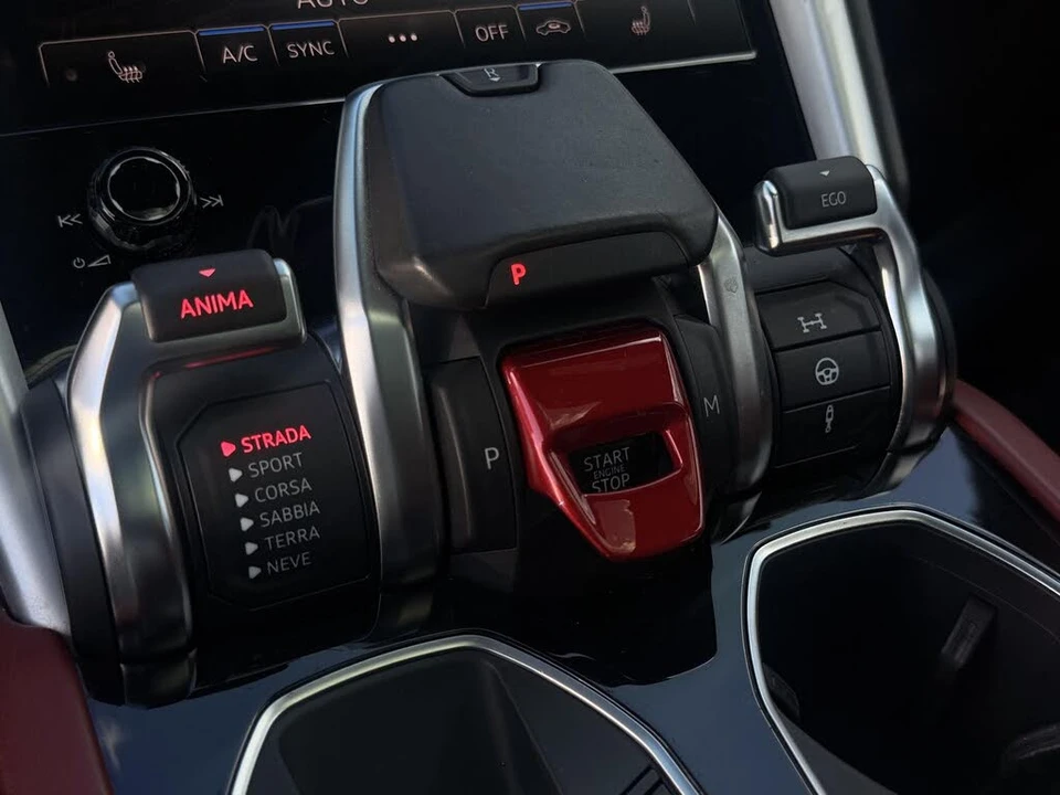 2020 Lamborghini Urus - Image 16 of 31