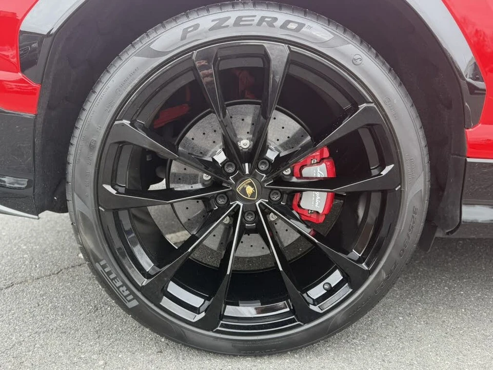 2020 Lamborghini Urus - Image 25 of 27