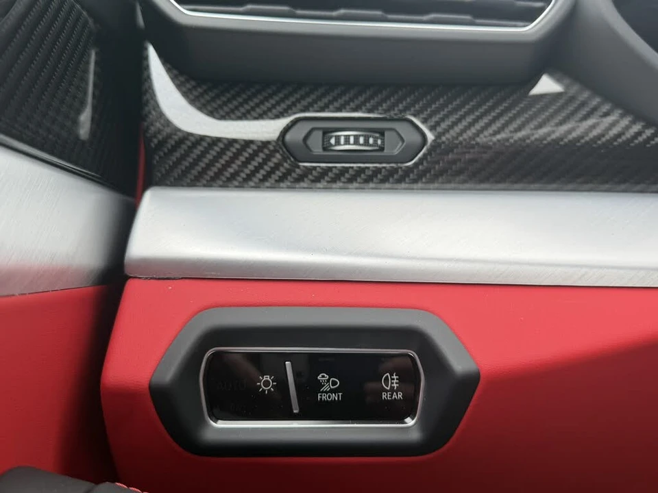 2020 Lamborghini Urus - Image 18 of 27