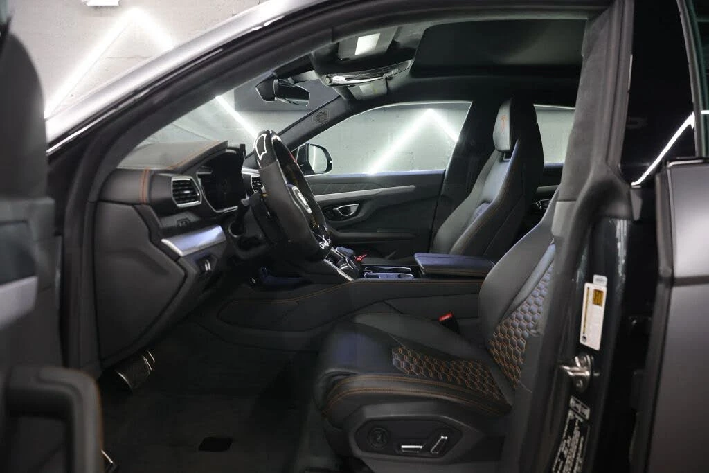 2020 Lamborghini Urus - Image 11 of 31