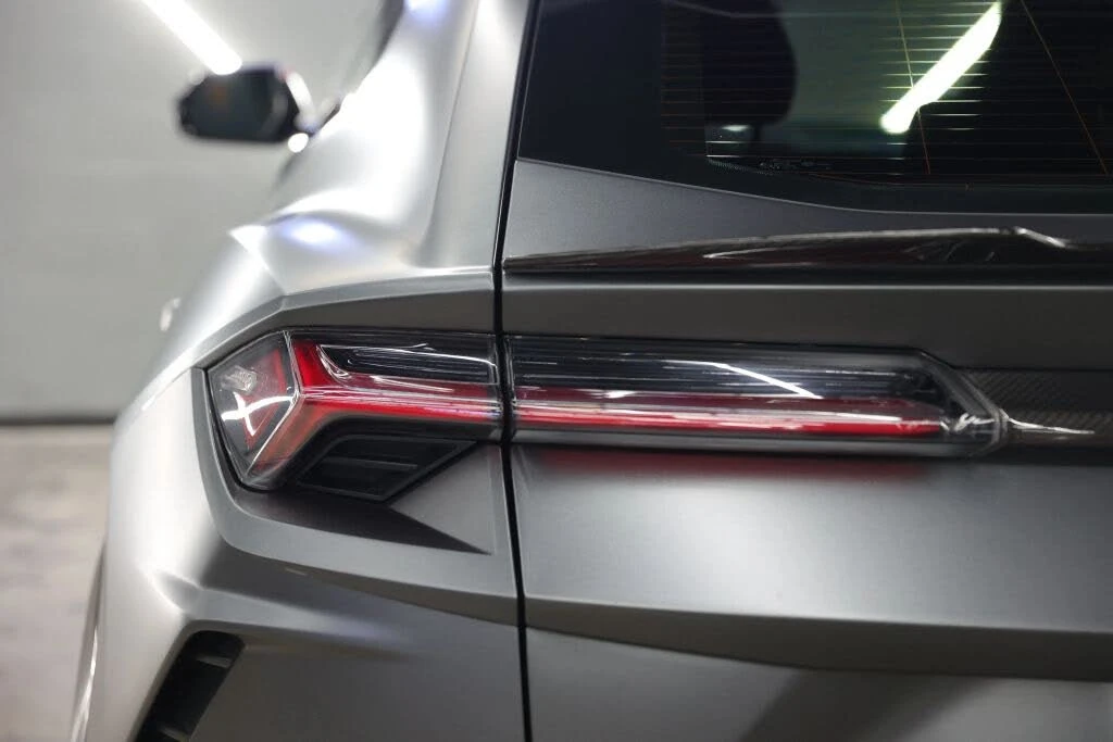 2020 Lamborghini Urus - Image 22 of 31
