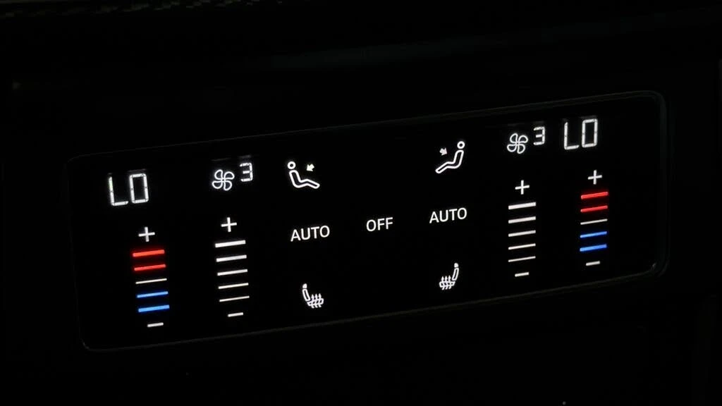 2020 Lamborghini Urus - Image 22 of 31