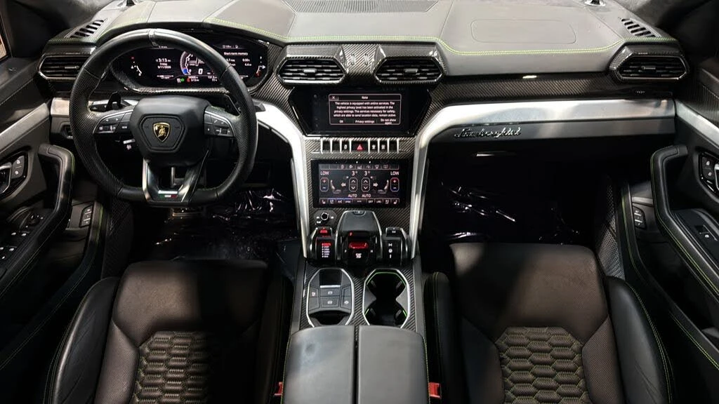 2020 Lamborghini Urus - Image 23 of 31