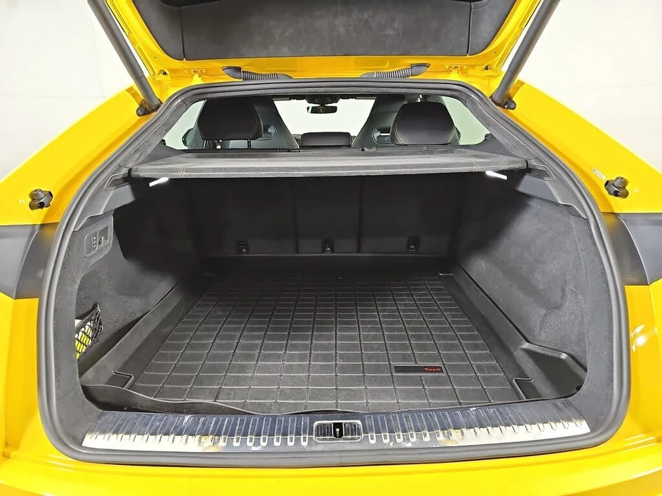 2020 Lamborghini Urus - Image 11 of 31