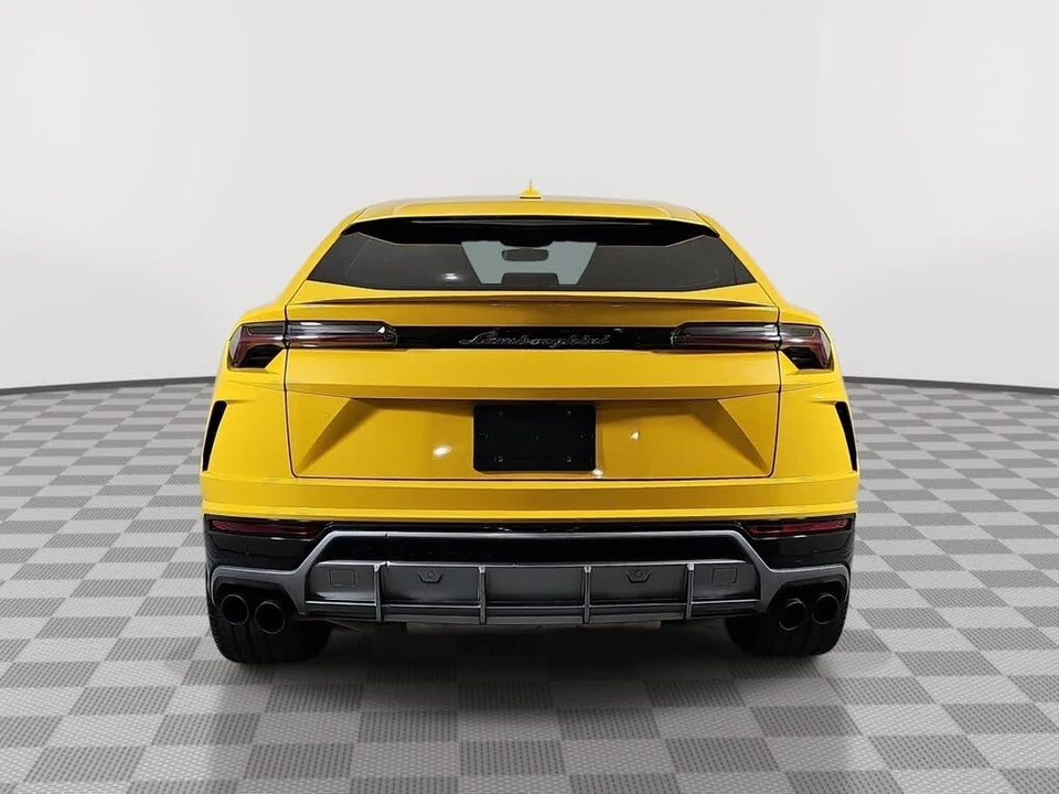 2020 Lamborghini Urus - Image 7 of 31