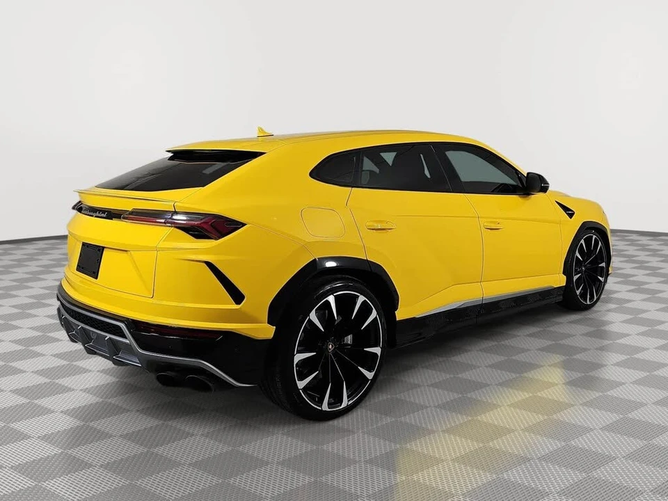 2020 Lamborghini Urus - Image 8 of 31
