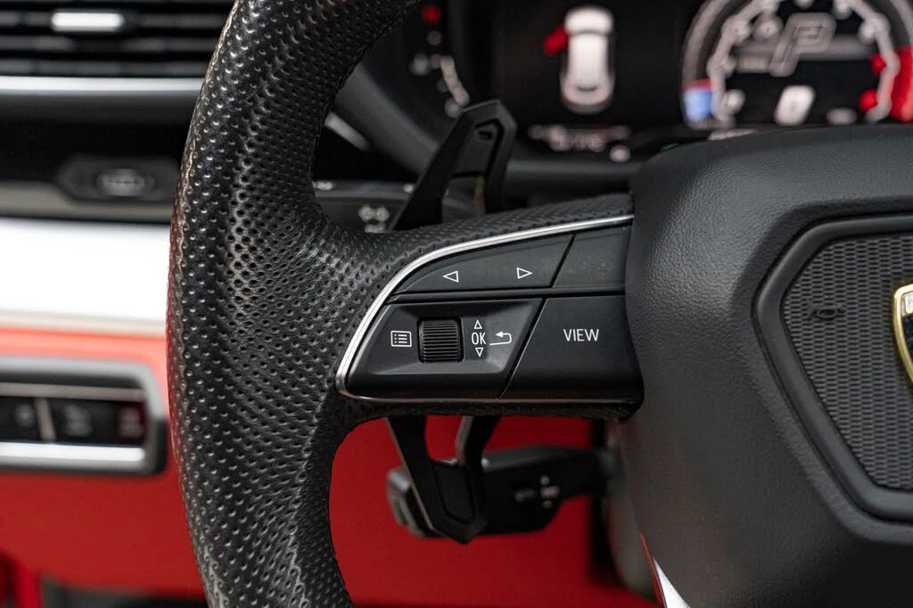 2020 Lamborghini Urus - Image 23 of 31