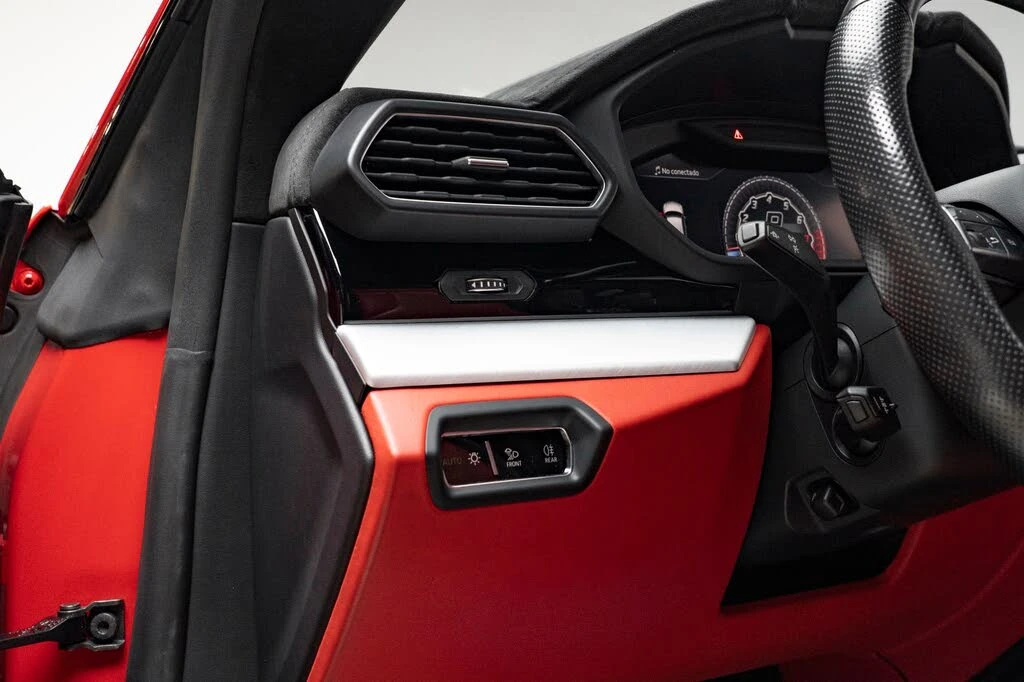 2020 Lamborghini Urus - Image 22 of 31