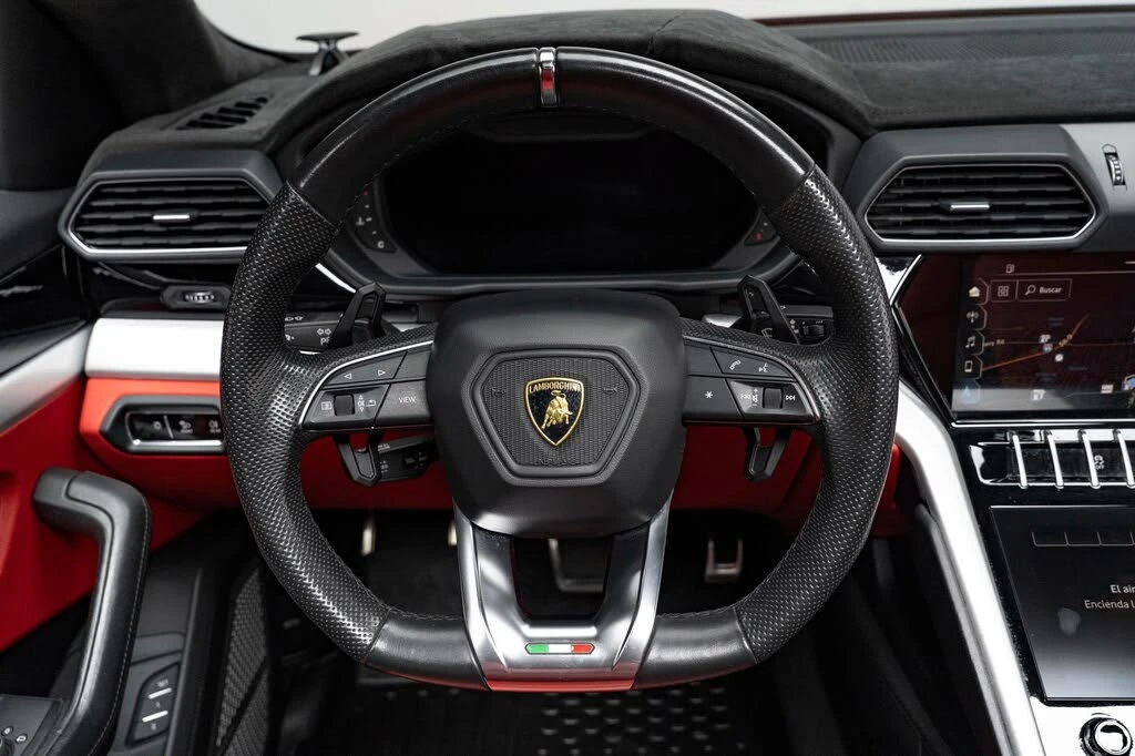 2020 Lamborghini Urus - Image 24 of 31