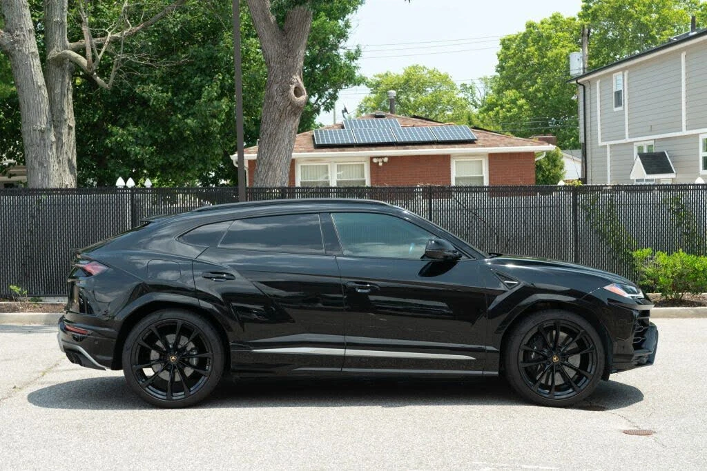 2020 Lamborghini Urus - Image 8 of 31