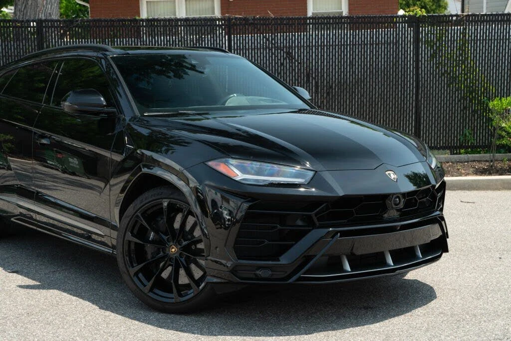 2020 Lamborghini Urus - Image 27 of 31